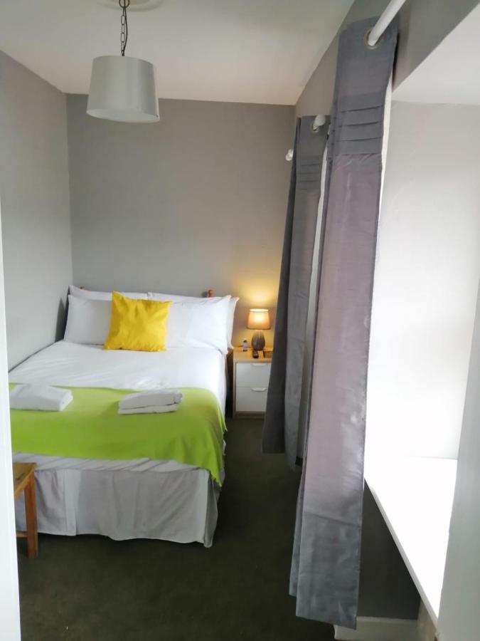 An File Economy Rooms Westport Exterior foto